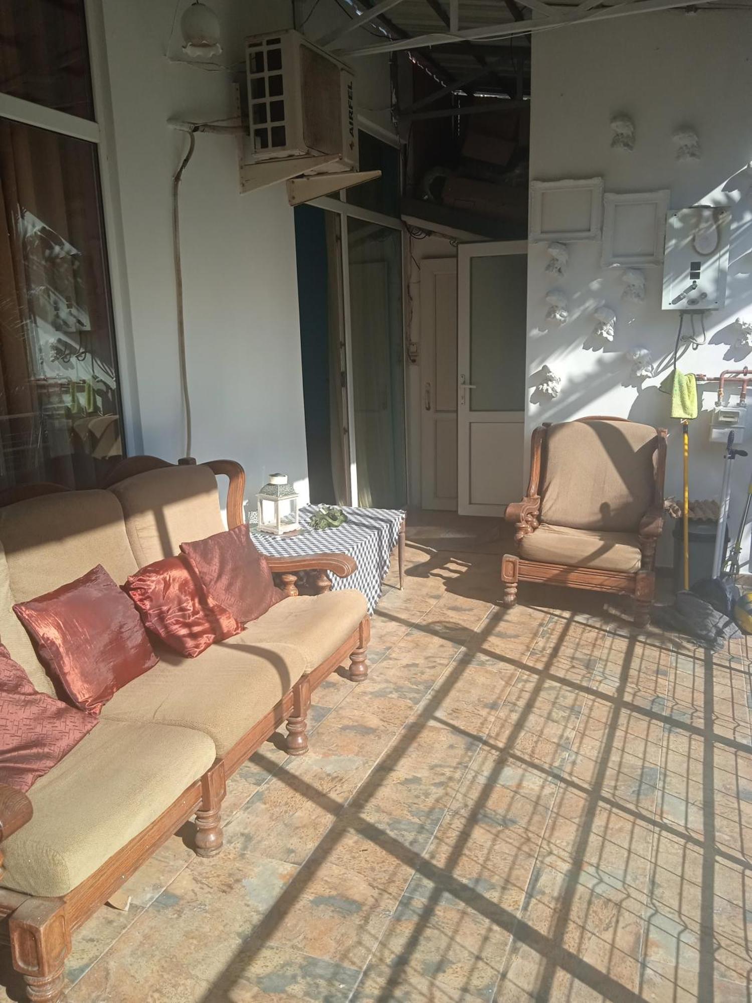 Apartment Maisi Batumi Exterior foto